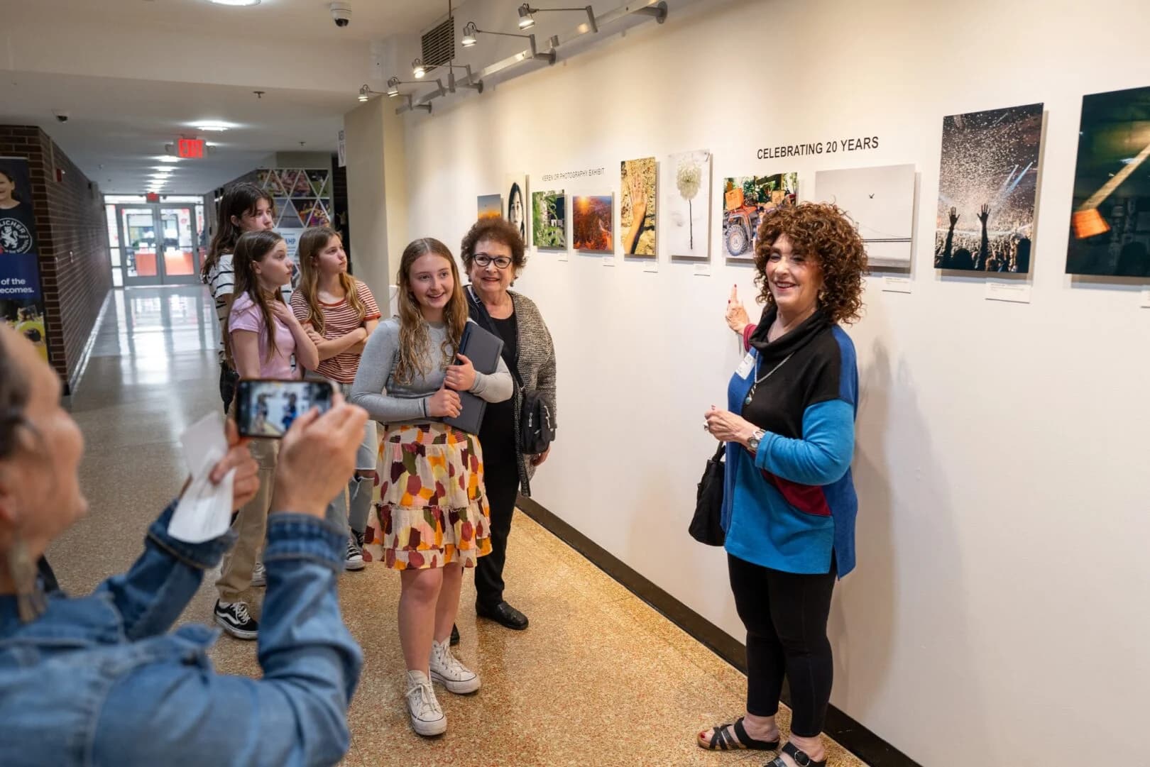 First supporting image